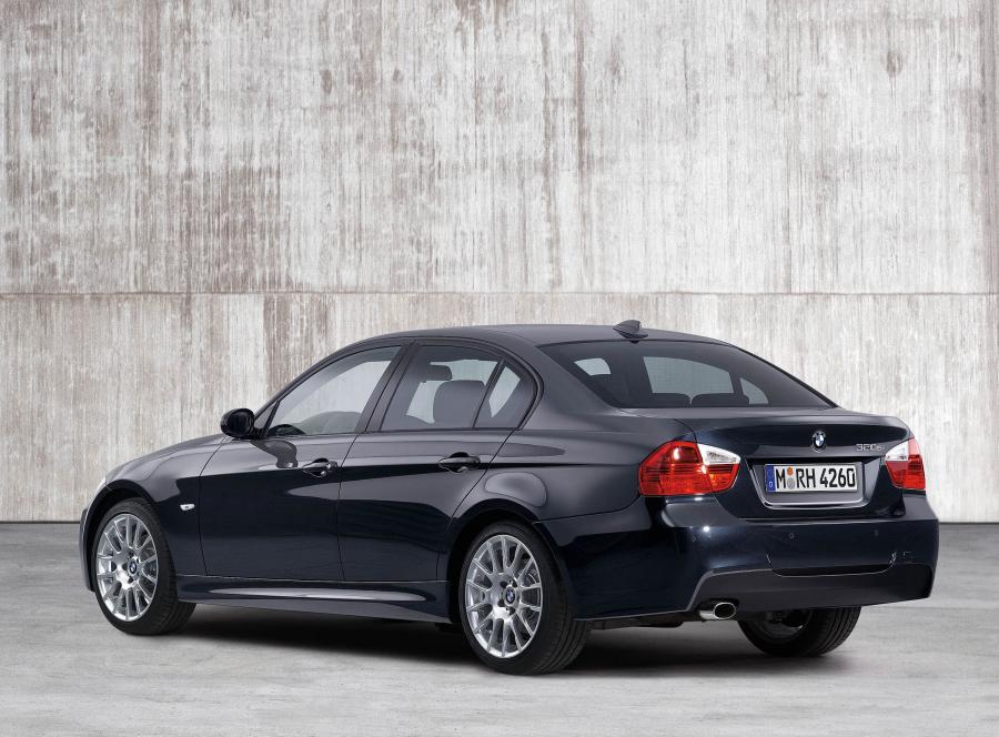  BMW 3-Series Sedan S 2006 года  (фото 7 из 7)